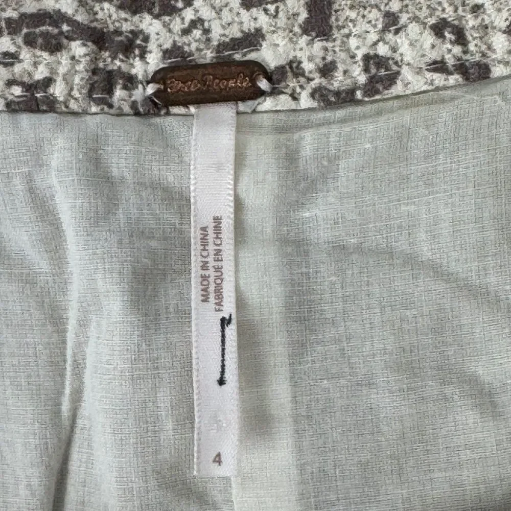 Free People this measures